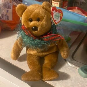 christmas beanie with tags